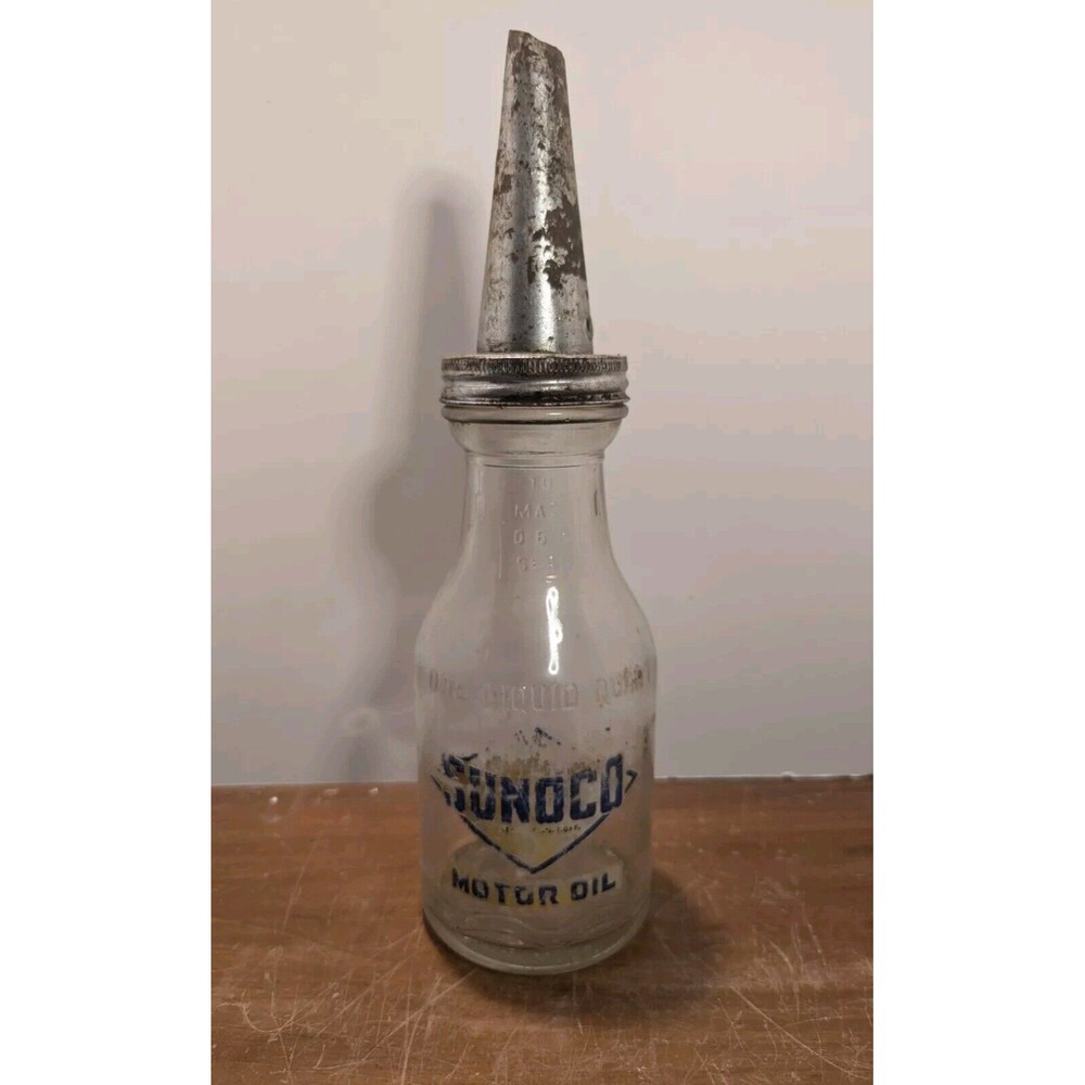 Vintage 1950's Sunoco Glass Motor Oil Bottle Jar One Quart with Spout